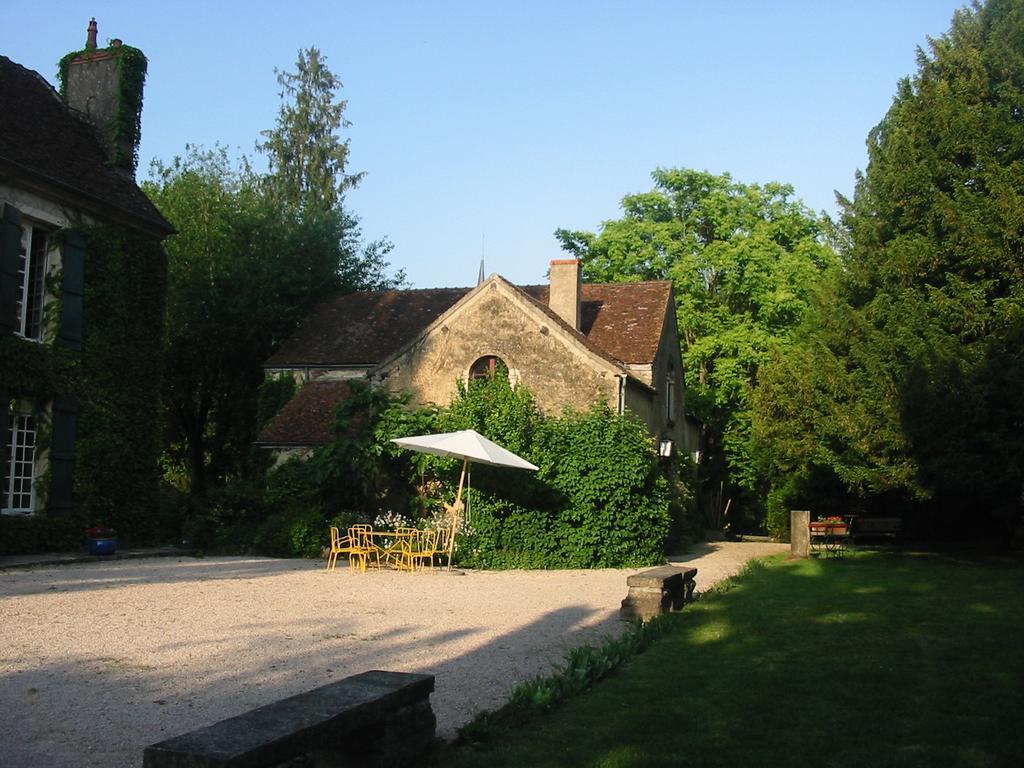 Bed and Breakfast Le Petit Paris Flagey-Échézeaux Exterior foto